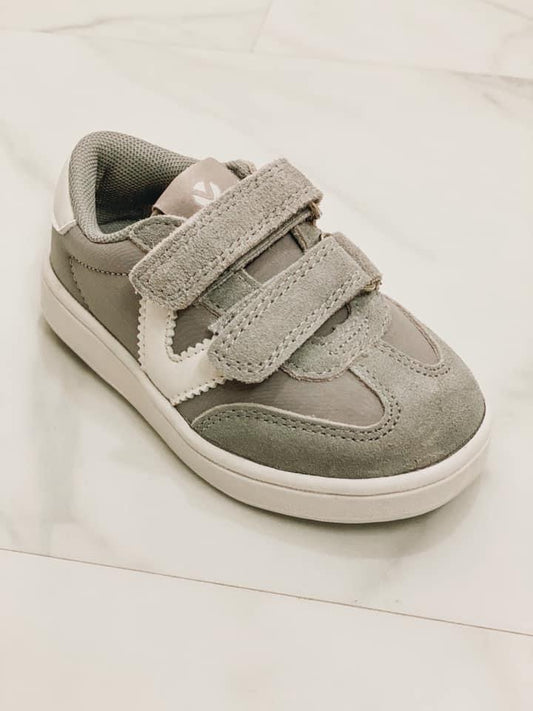 Victoria Gris Sneakers